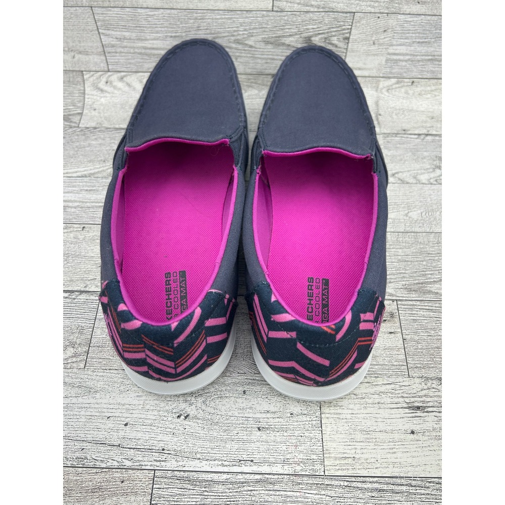 Skechers Go Walk Slip On Shoes Navy Pink Women Sz 9.5 Comfort Lightweight Casual - Picture 9 of 12